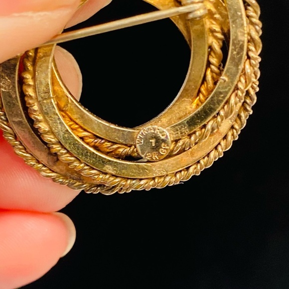 Vintage Estate Winard 12kt Gold Filled Circular Wreath Round Pin Brooch - Picture 4 of 4